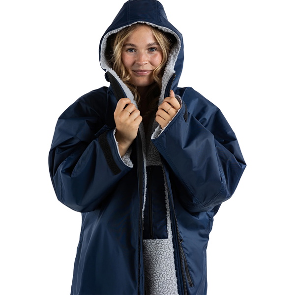 2026 Dryrobe Advance Long Sleeve Change Robe V3 DR104 - Navy Blue / Grey